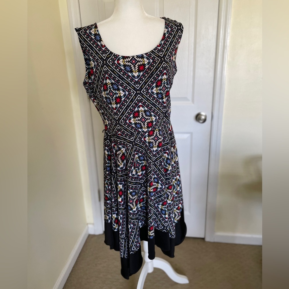 Bluèt Dress with cut out back